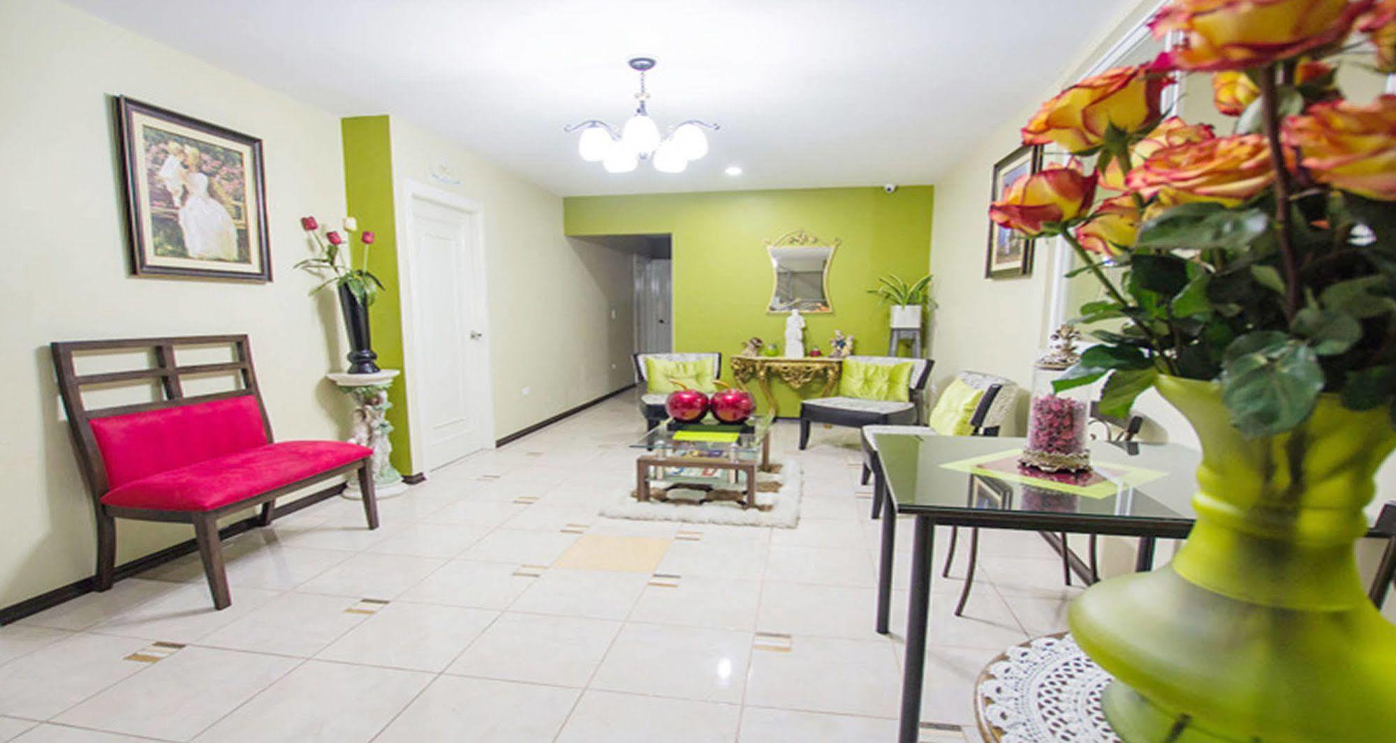 Gardenias Hotel