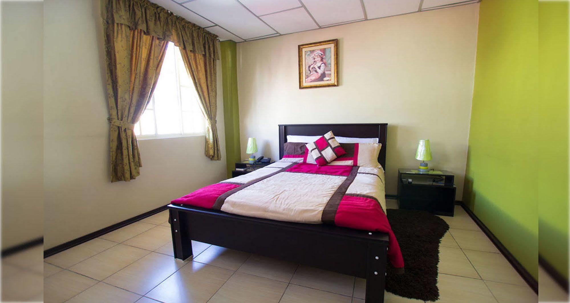 Hotel Gardenias 3*